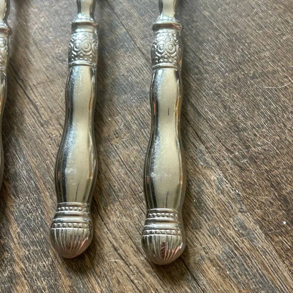 Southern Living Gallery Teaspoon Set of 4 Stainless Flatware Glossy Silver 6.5
